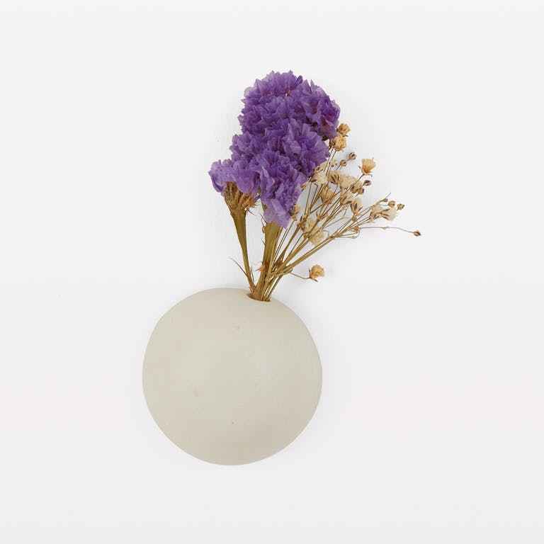 c43f318e-972a-4a98-984d-fc51064159ae_tokinoha-vase-round-white-1@0_5x